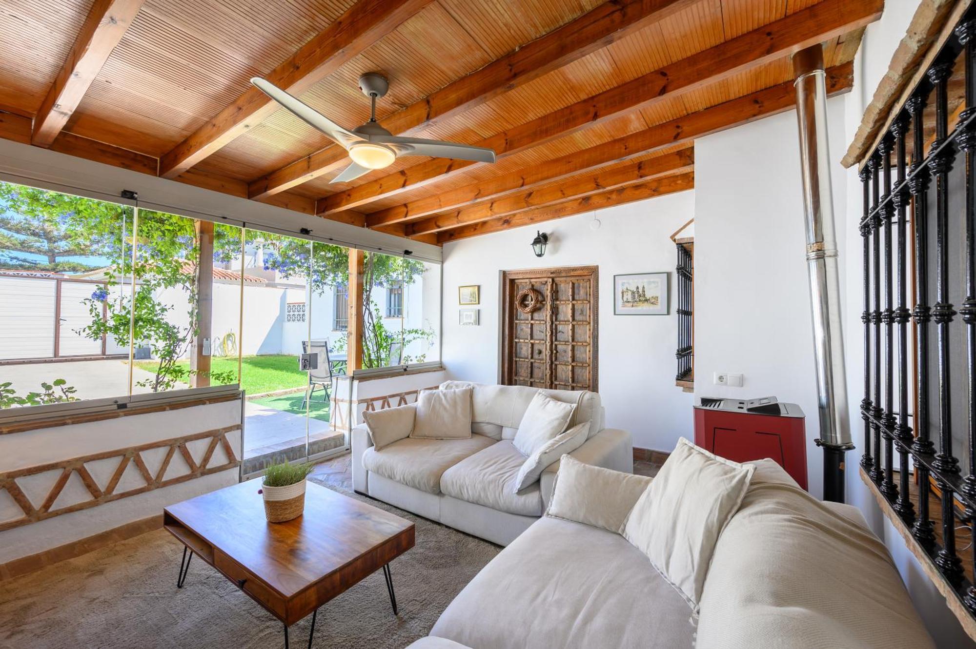 Chalet En Puerto Marina 贝纳尔马德纳 外观 照片